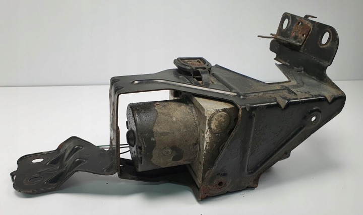 POMPE DE FREIN ABS FORD MONDEO MK3 2.0 TDCI 3S71-2C405-AC