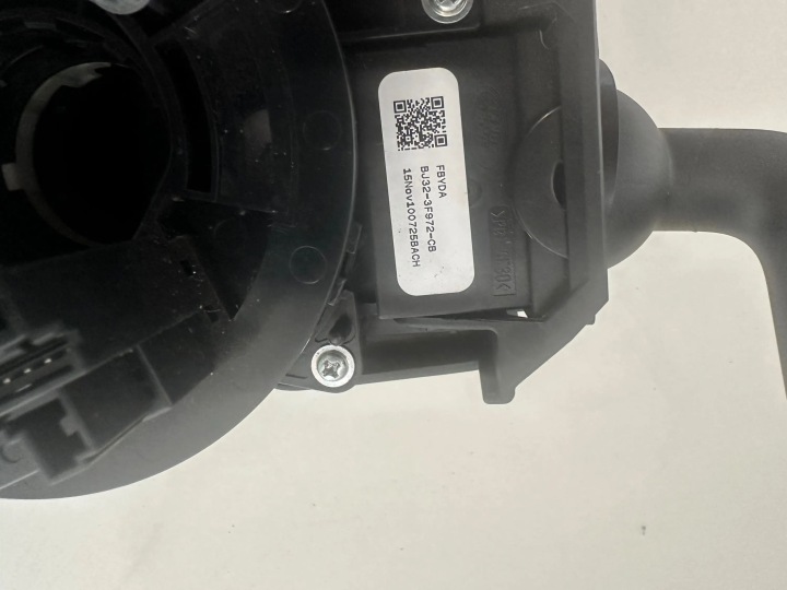 JAGUAR XE 2016 MANETTE COMMUTATEUR CLIGNOTANTS ESSUIE-GLACES
