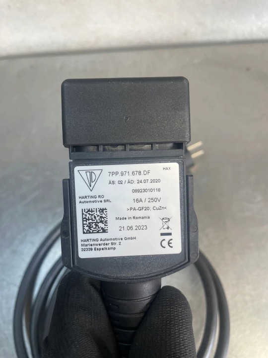 FIL LADOWANIA AUDI Q5 II 2 80A 7PP971678DF