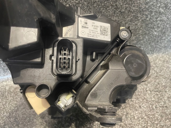 PHARE GAUCHE AVANT COMPLET LED 6F1941005F SEAT IBIZA V 5 ARONA