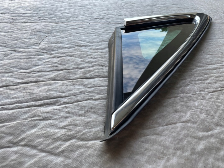 ORIGINAL VITRE CARROSSERIE CHROME 2017R. JAGUAR XJ X351 DROITE ARRIÈRE