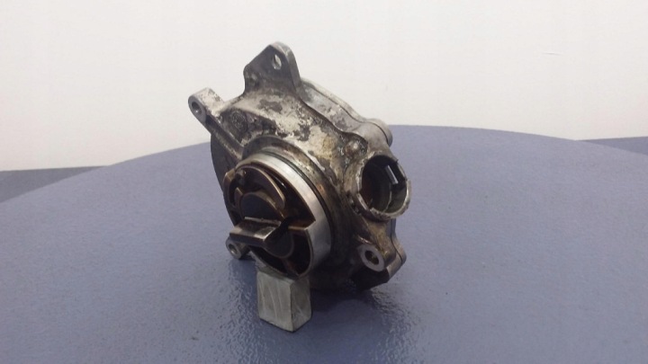 AUDI A4 B6 2.0B FSI POMPE PRESSION VIDE 06D145100D
