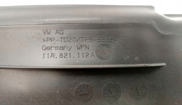 INSONORISATION PROTECTION GARDE-BOUE DROITE VW ID.4 ID4 ID.5 ID5 11A821112A NEUF ORIGINE