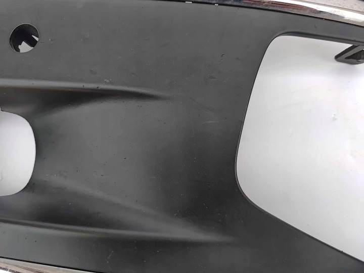 CITROEN C4 PICASSO II LIFT GRILLE CALANDRE PARE-CHOCS DROITE 3897