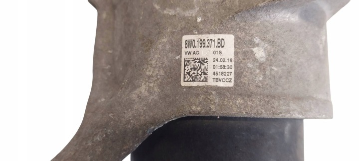 AUDI A4 B9 2.0 TFSI COUSSIN MOTEUR GAUCHE 8W0199371BD