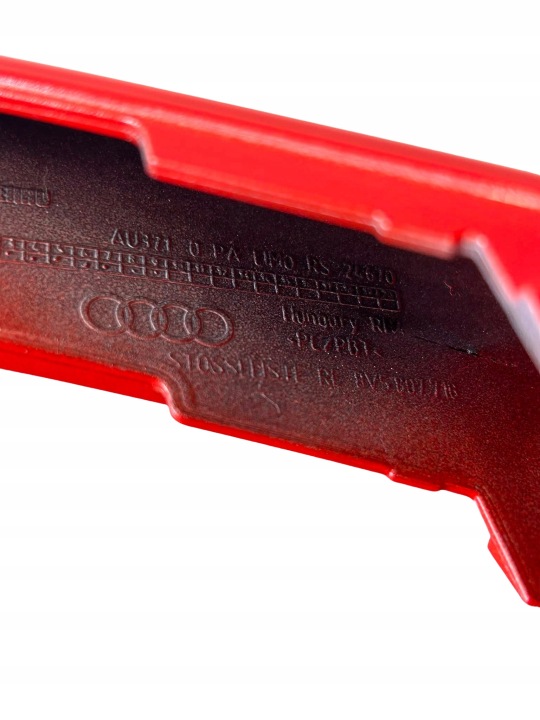 SPOILER REVÊTEMENT PARE-CHOCS AVANT AUDI RS3 8V5807533B/717/718 LY3T