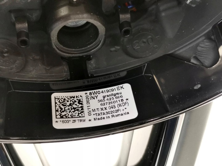 VOLANT AUDI A4 B9 8W0419091EK NEUF ORIGINAL