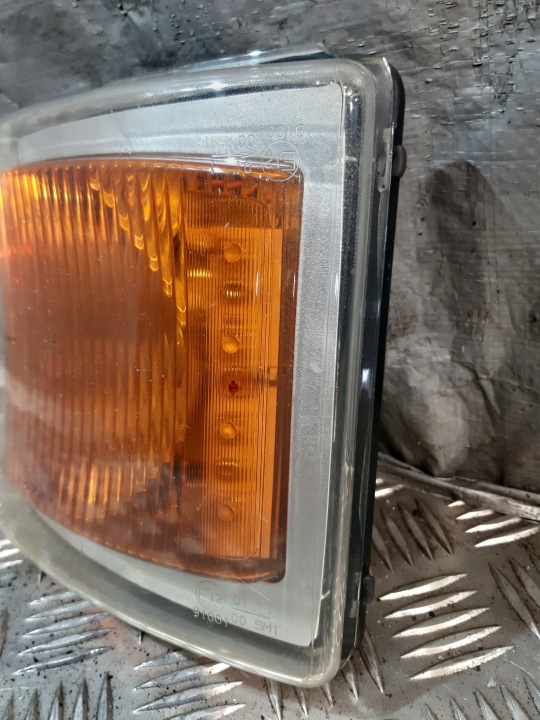 CLIGNOTANT LED DROIT GAUCHE 1747981 SCANIA DROIT G R T