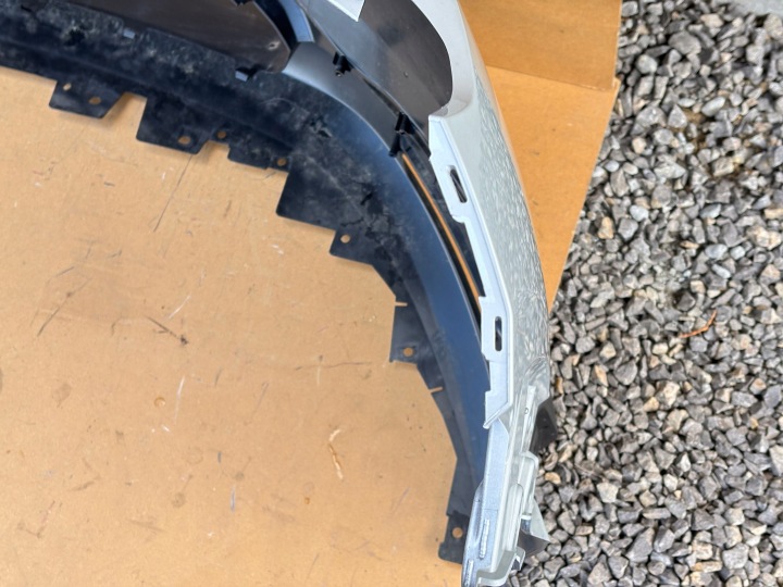 PARE-CHOCS AVANT AVANT MAZDA MX30 MX-30 20-24