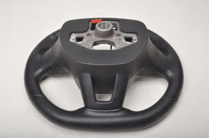 FORD FOCUS MK3 LIFT VOLANT CUIR ST MULTIFONCTIONNELLE