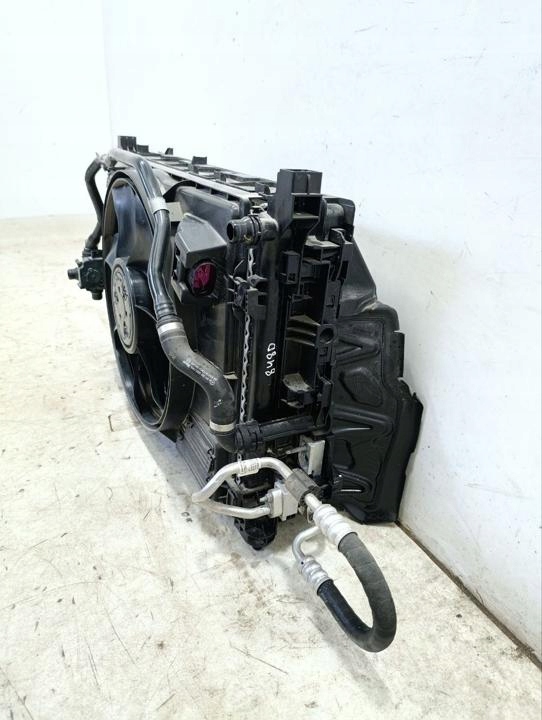RADIATEUR MERCEDES-BENZ EQS 2022 KIT A0995005001