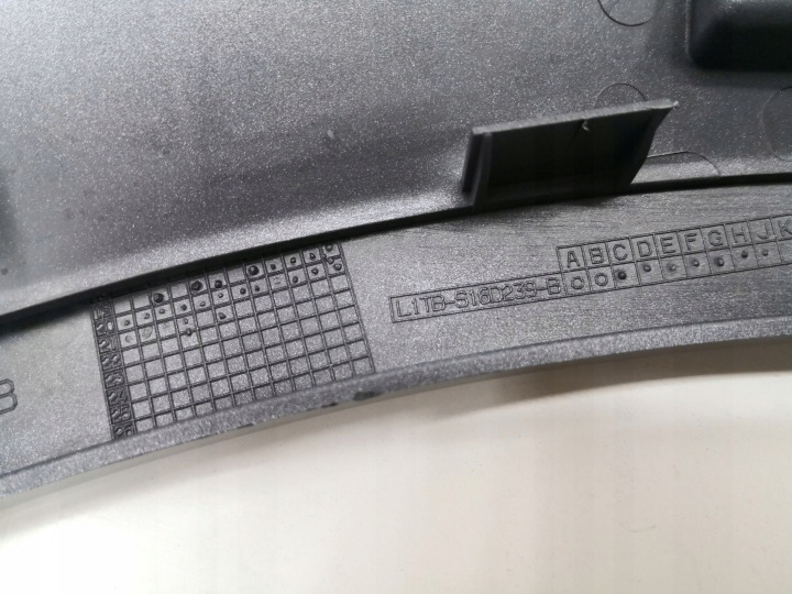 REVÊTEMENT MOULURE GARDE-BOUE VERS FORD PUMA II MK2 20- GAUCHE AVANT