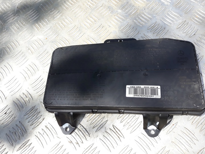 MERCEDES AIR BAG A2308600205 SL R230