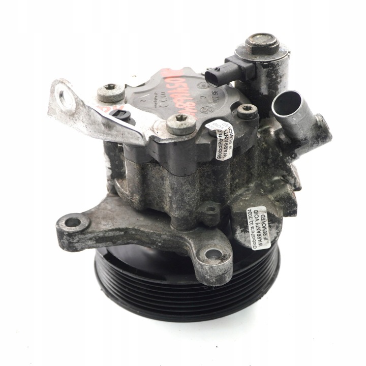 MERCEDES W204 DIESEL OM642 POMPE AMPLIFICATEUR HYDRAULIQUE A0054668401