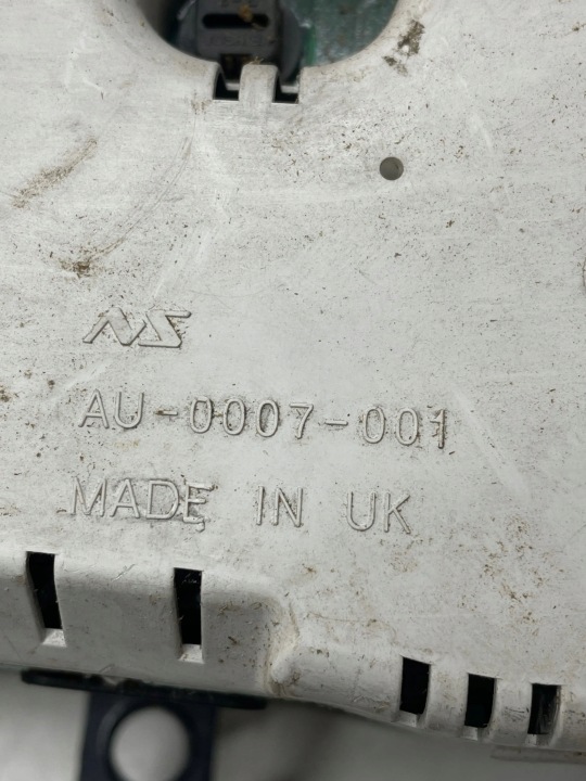 AUDI A4 S4 B5 8D 1996 COMPTEUR COMPTEUR DE VITESSE