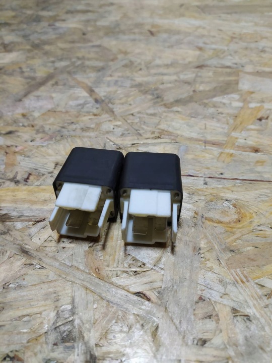 RELAIS DENSO HONDA CIVIC 056700-7410