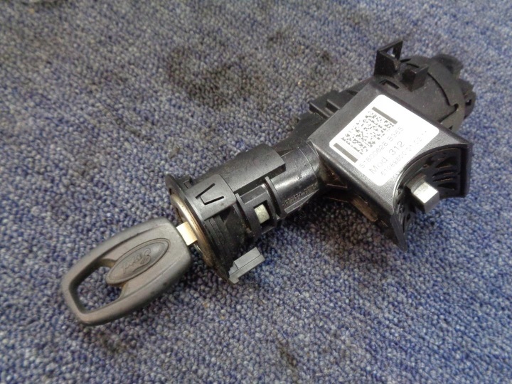 ORDINATEUR IAW 5SF9 CONTACTEUR D'ALLUMAGE FUSIBLE FORD KA MK2 II 1.2 8V 2008-2016R.