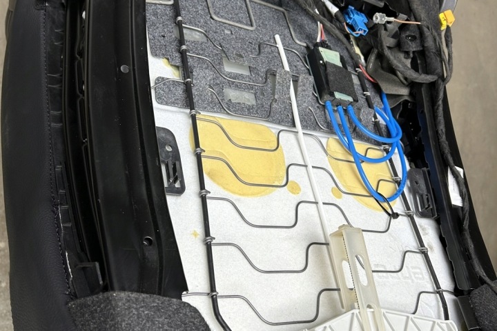 ENSEMBLE SIÈGES MERCEDES-BENZ A (W177) A2059005222 2.0L GASOLINE 140KW 2020