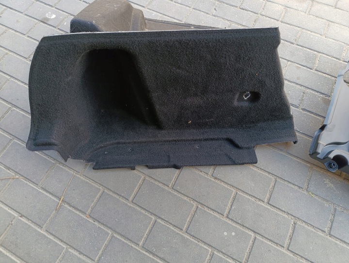 MERCEDES A CLASSE W177 GARNITURE COUVERCLES DE COFFRE L+P
