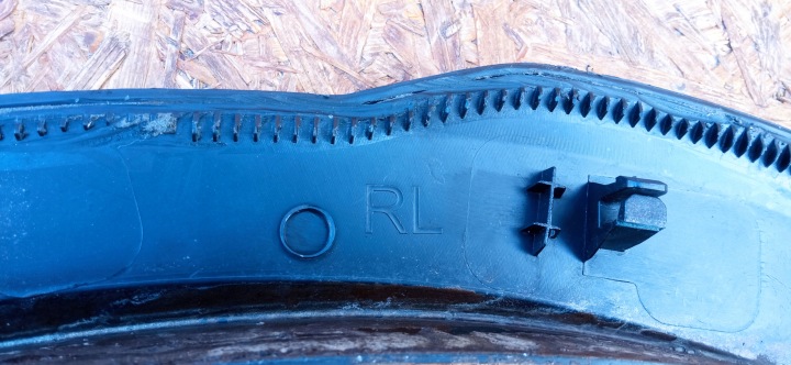 MG ZS 19- REVÊTEMENT MOULURE GARDE-BOUE GAUCHE ARRIÈRE GAUCHE ARRIÈRE 10646893