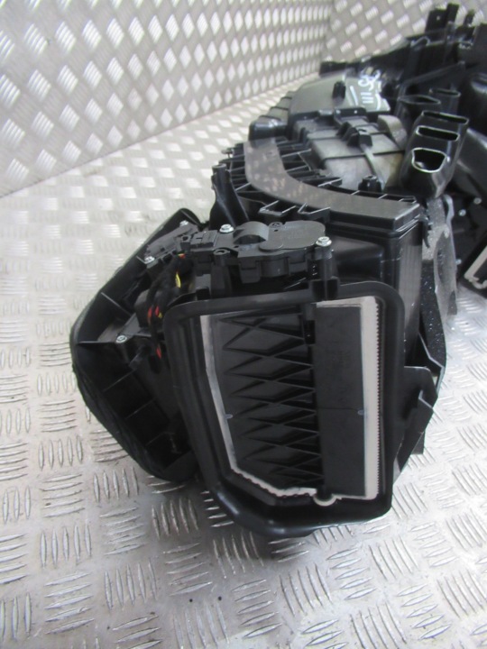 CHAUFFAGE PORSCHE CAYENNE 9Y AUDI Q7 Q8 4M1820001AF