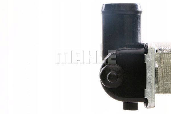 RADIATEUR VW GOLF3 VENTO 91-98 BEHR HELLA
