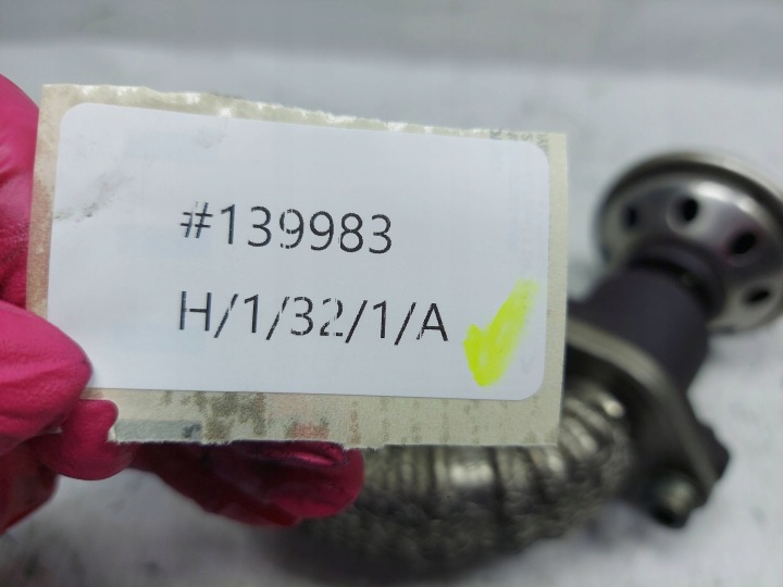 TUYAU TUYAU FIL EGR 028131521P VW PASSAT B5 1.9 TDI