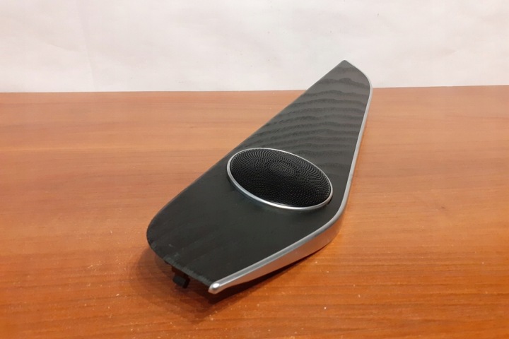 GARNITURE ARRIÈRE DROITS PORTES MERCEDES-BENZ C (W205) W20576229883 2017