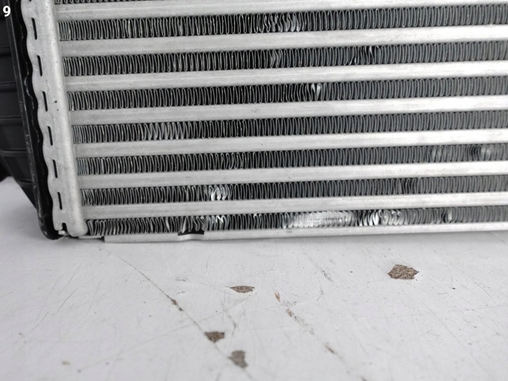 HYUNDAI TUCSON IV 4 NX4 20- ÉCHANGEUR AIR-AIR RADIATEUR AIR AVANT ORIGINE