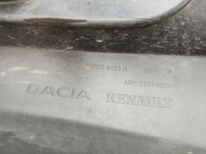 DACIA SANDERO II 2 2012- PARE-CHOCS AVANT AVANT 620229493R