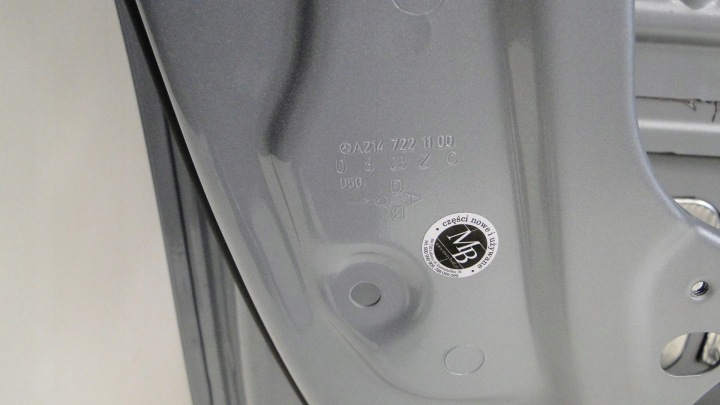 MERCEDES E CLASSE 214 W214 PORTES AVANT GAUCHE A2147221100 A2147203700