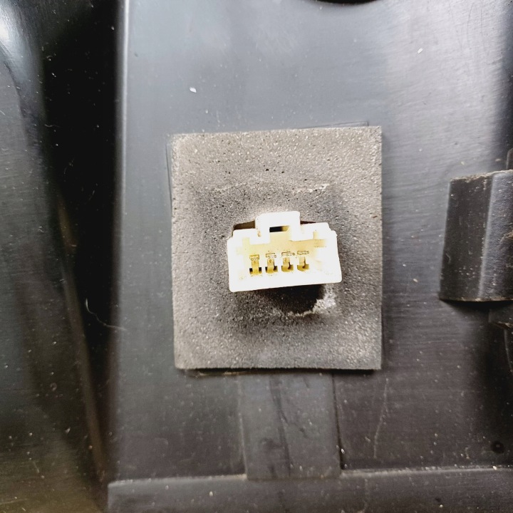 CACHE COUVERCLES DE COFFRE COUVERCLES DE COFFRE VOLVO V40 UNIVERSEL 30862381 NR471