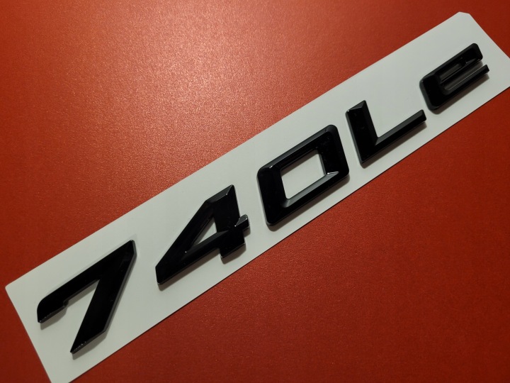 EMBLÈME 740LE VERS BMW NOIR GLOSSY SUR COUVERCLE DE COFFRE ARRIÈRE AUTOCOLLANT INSIGNE LOGO