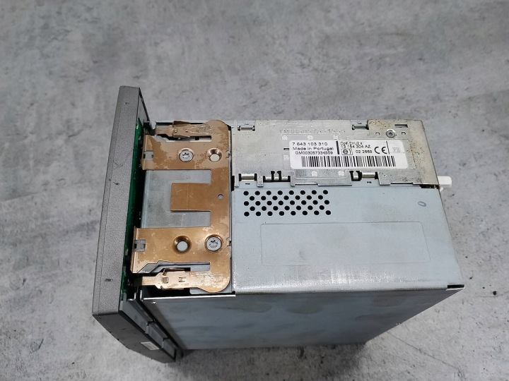KIT MULTIMÉDIA OPEL ZAFIRA B 13154304 13208089