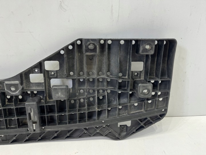 SUZUKI SWIFT MK8 17- PROTECTION PLAQUE SOUS PARE-CHOCS 72461-68R0