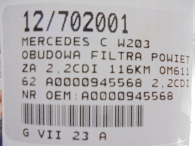 MERCEDES C W203 CHÂSSIS FILTRE AIR A0000945568 2,2CDI
