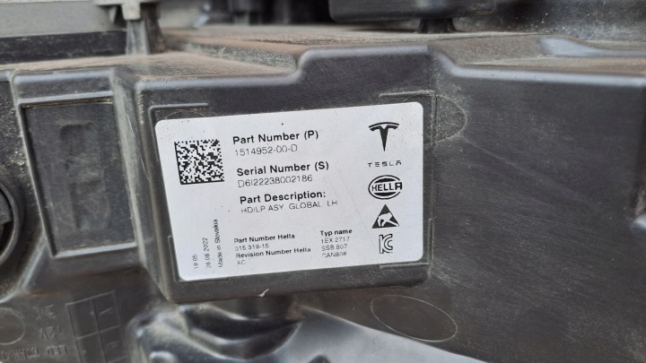 TESLA 3 Y LIFT DROITE GAUCHE PHARE 1514953-00-D 1514952-00-D