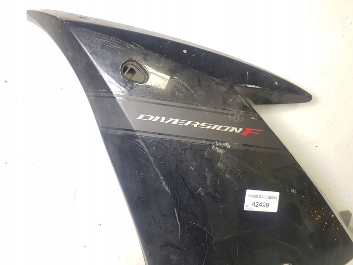 YAMAHA XJ6 DIVERSION CÔTÉ GAUCHE