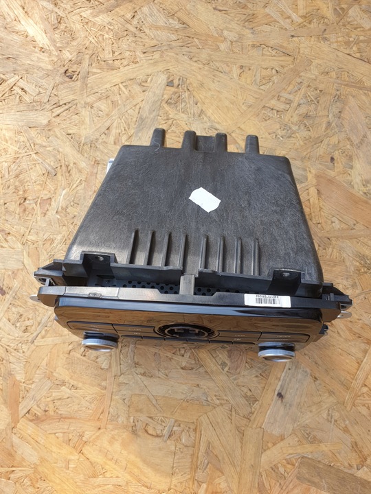 RENAULT CAPTUR DUSTER RADIO 281156585R photo 4 - milautoparts-fr.ukrlive.com