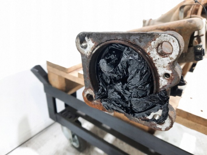 PONT DIFFÉRENTIEL ARRIÈRE MANUEL 40052457 VW AMAROK I 2H 10R