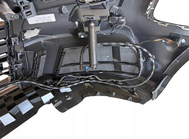 PARE-CHOCS AVANT AUDI A3 S3 NOIR AVEC ACC 8V5807065