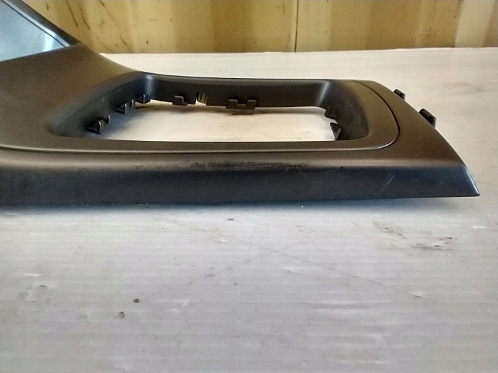 SUBARU IMPREZA GH PANNEAU TUNNEL CHÂSSIS CHANGEMENTS VITESSE 92122FG040