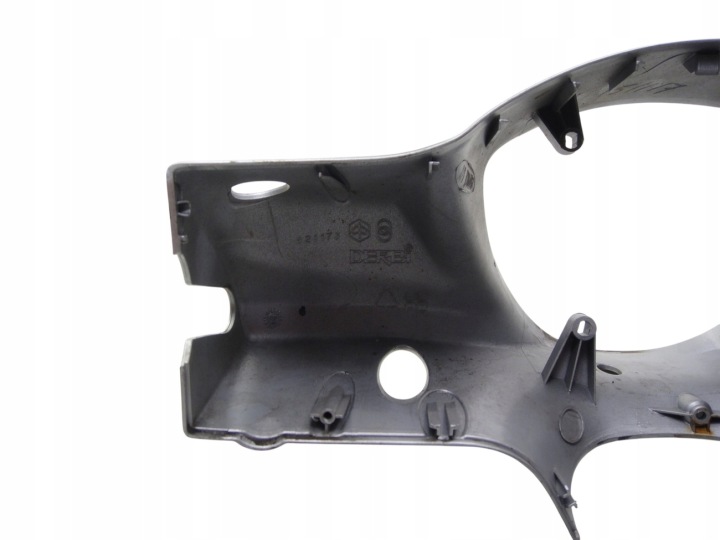 PLASTIQUE PROTECTION SUR DIRECTION PIAGGIO LIBERTY 50 125 21173