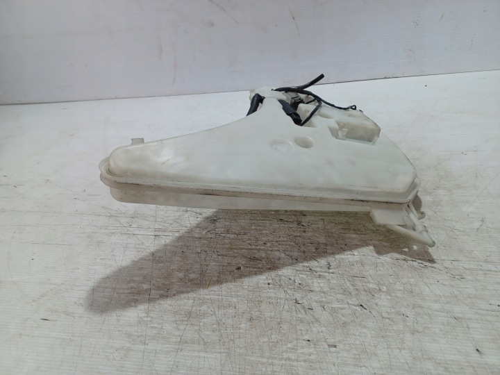 BMW 3 E92 COUPÉ E93 RÉSERVOIR RÉSERVOIR LAVE-GLACES XÉNON POMPES 7157146