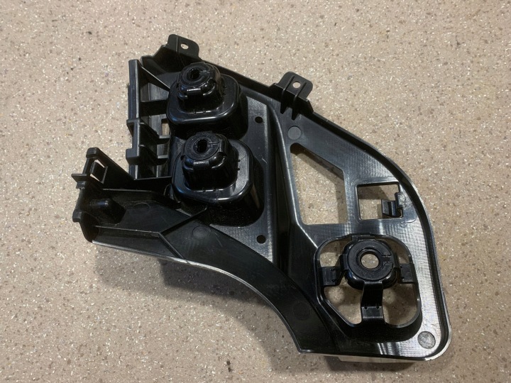 GLISSIÈRE PARE-CHOCS ARRIÈRE ARRIÈRE CÔTÉ GAUCHE BMW 1 F40 7461397