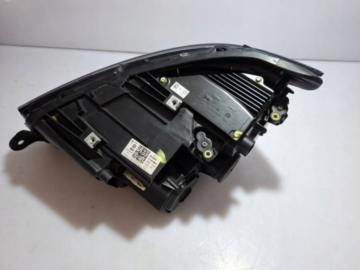VW MULTIVAN TRANSPORTER T6 LIFT PROJECTEUR COMPLET LED DROIT AVANT 7L1941036D