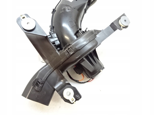 PEUGEOT 5008 DROITE VENTILATEUR VENTILATEUR CONDUIT D'AIR 9683444380