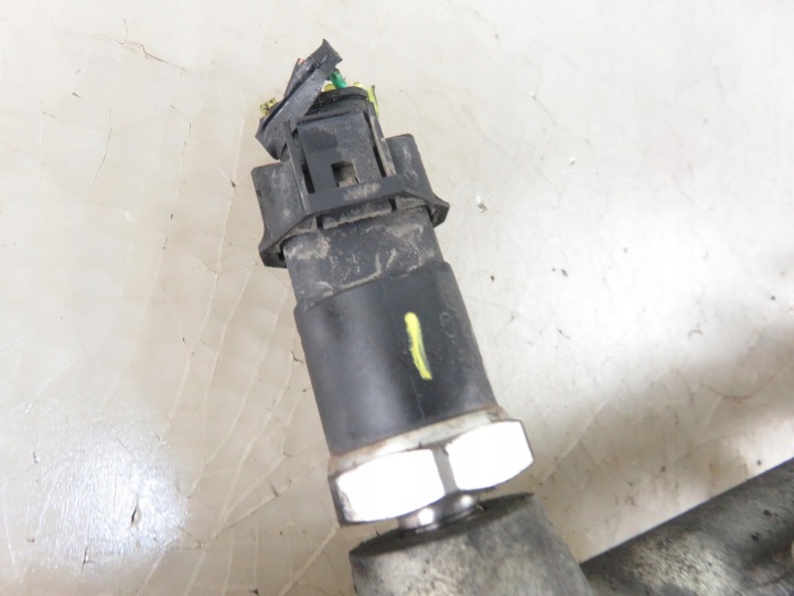 MOULURE INJECTION KIA CARENS II 2.0 CRDI 3140027001 0281002405 0445214075