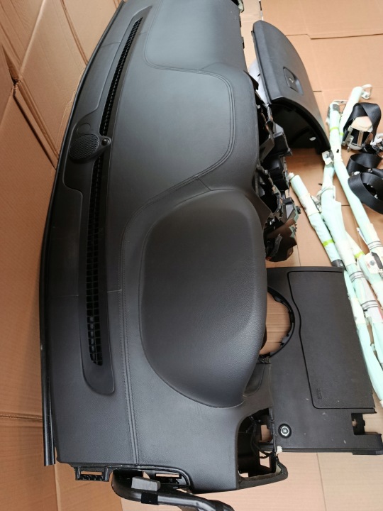 CONSOLE JEEP GRAND CHEROKEE WK2 LIFT 18- NOIRE