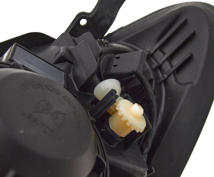 PHARE AVANT VERS OPEL MOKKA BUICK ENCORE 2012-2016 95146963 GAUCHE